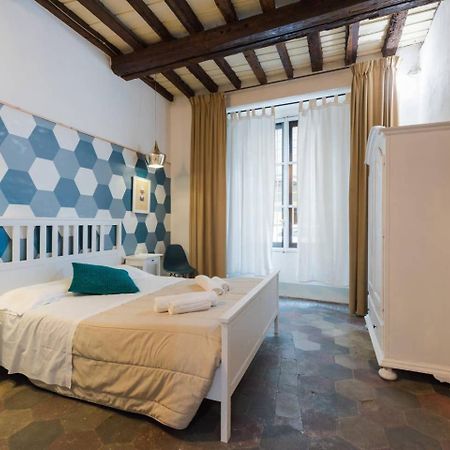 F4 - Santa Croce One Bedroom Flat 2 To 4 Guests Firenze Kültér fotó